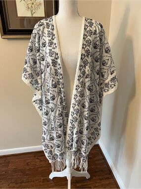 Anthropologie Black & White Fringe Kimono or Cover-Up. Beautiful!